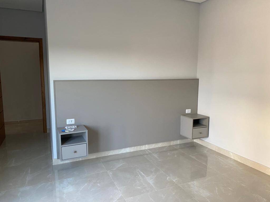 Casa à venda com 3 quartos, 197m² - Foto 13